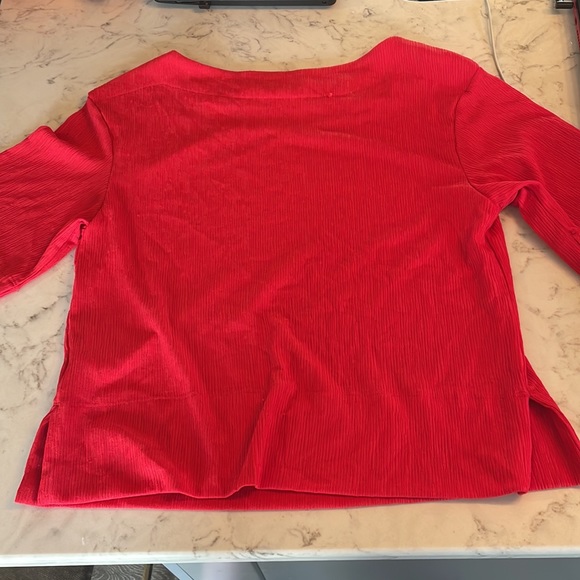 Prologue S Red Shirt - Picture 3 of 3